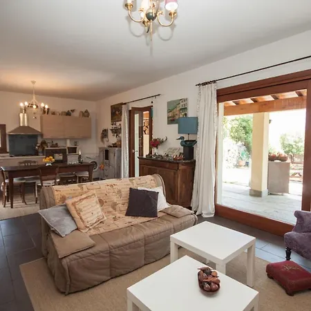 Castel - Rezzonico, San Siro By Lovecomo Ferienhaus *